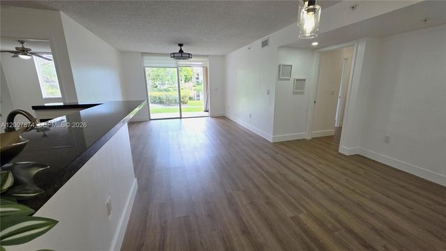 12136 Saint Andrews Place 108, Miramar, FL 33025