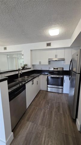 12136 Saint Andrews Place 108, Miramar, FL 33025
