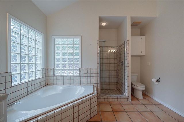 610 Bent Tree St, Rockport, TX 78382