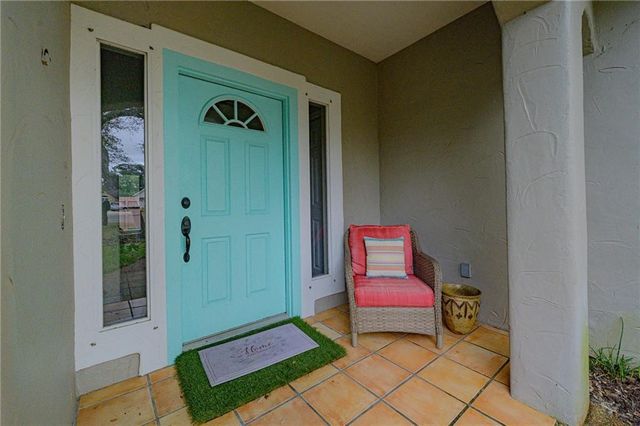 610 Bent Tree St, Rockport, TX 78382