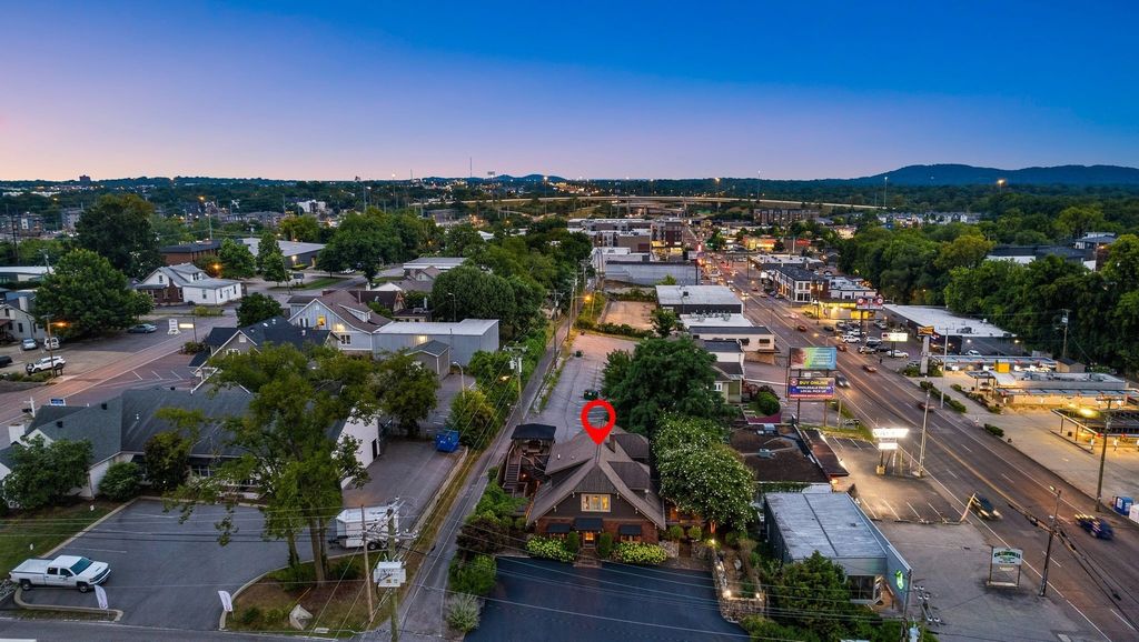 707 Inverness Ave, Nashville, TN 37204