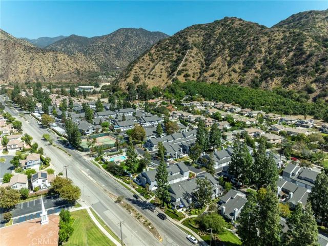 338 Monroe Ct, Azusa, CA 91702
