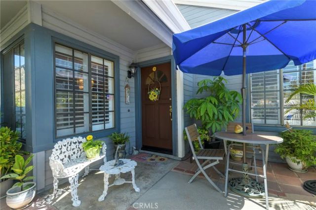 338 Monroe Ct, Azusa, CA 91702