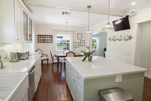 2049 E Glenoaks, Glendale, CA 91206