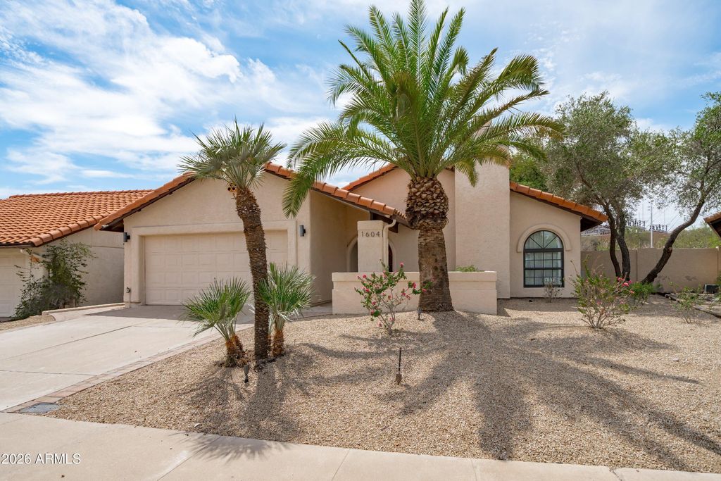 1604 N El Camino Drive, Tempe, AZ 85288 — photo 2