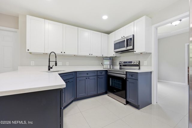 668 FINGAL Drive, Orange Park, FL 32073