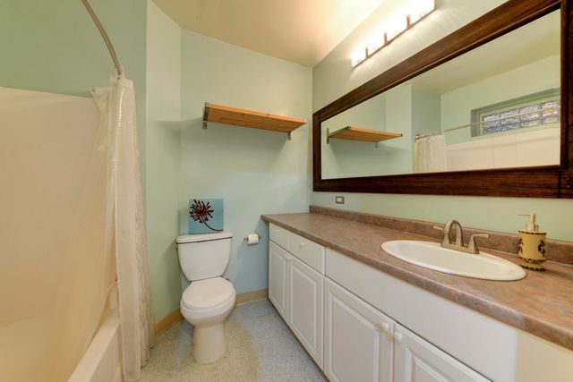 1508 EDITH Boulevard NE, Albuquerque, NM 87102