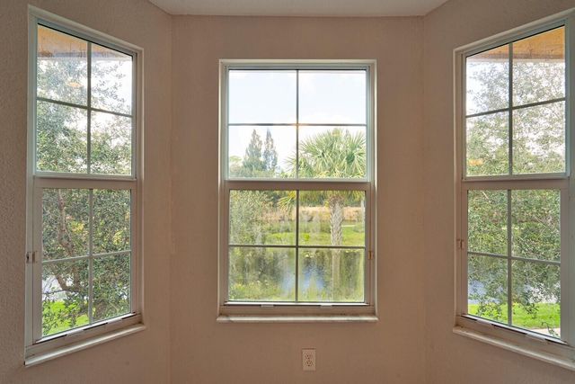 5919 Monterra Club Drive, Lake Worth, FL 33463