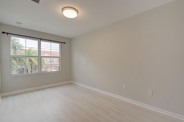 5919 Monterra Club Drive, Lake Worth, FL 33463