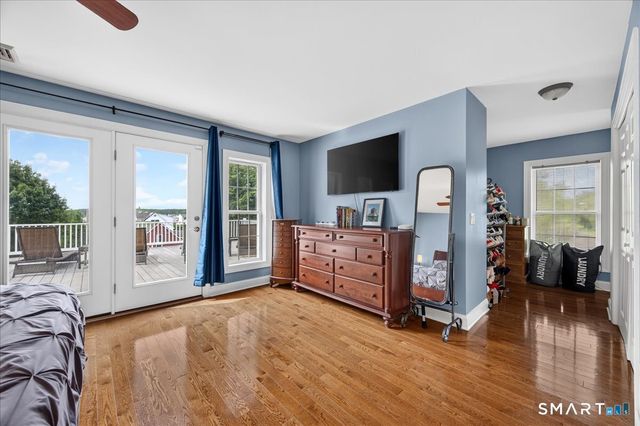 15-R Lee Road, Waterford, CT 06385
