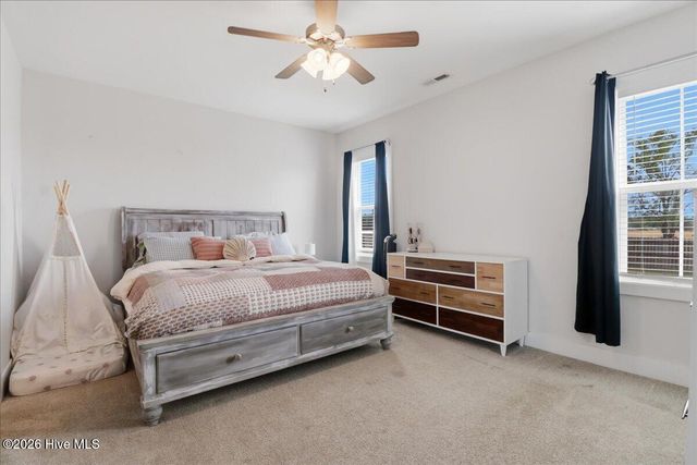 180 Glenwood Place, Kenly, NC 27542