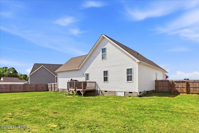 180 Glenwood Place, Kenly, NC 27542