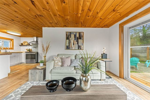 2316 S Pleasant Drive, Westport, WA 98595