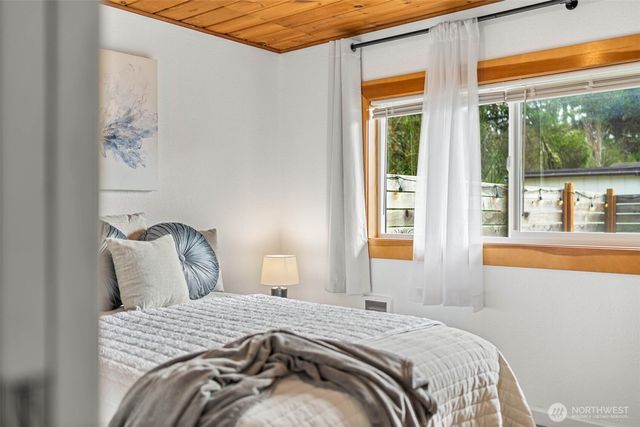 2316 S Pleasant Drive, Westport, WA 98595