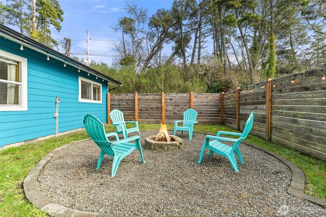 2316 S Pleasant Drive, Westport, WA 98595
