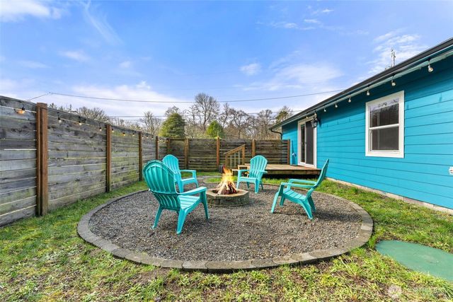2316 S Pleasant Drive, Westport, WA 98595