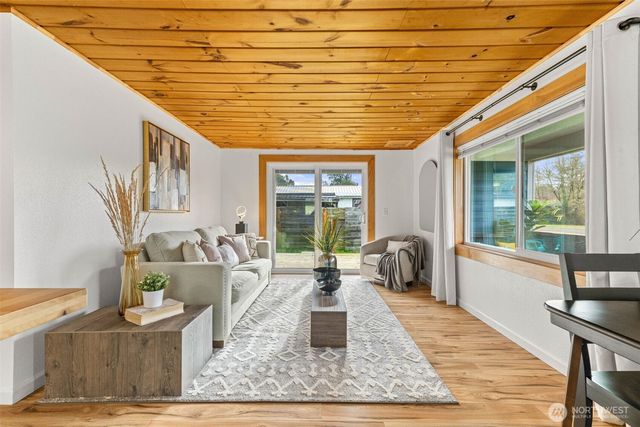 2316 S Pleasant Drive, Westport, WA 98595