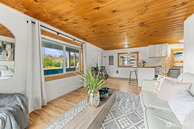 2316 S Pleasant Drive, Westport, WA 98595