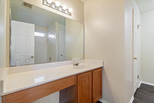 113 San Jacinto DR, Kyle, TX 78640