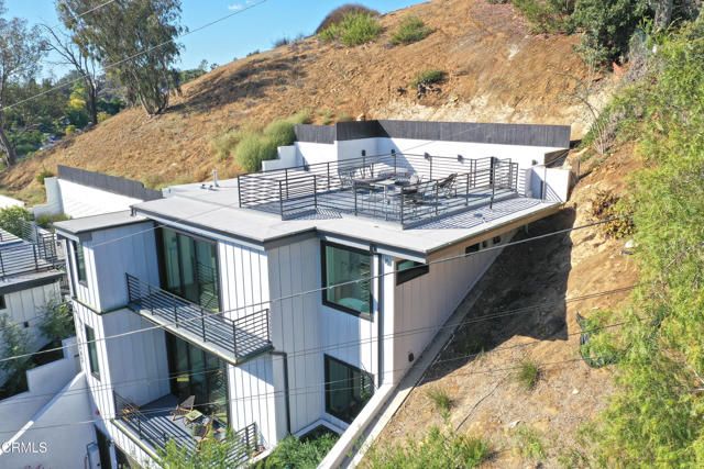 6565 Pickwick Street, Los Angeles, CA 90042