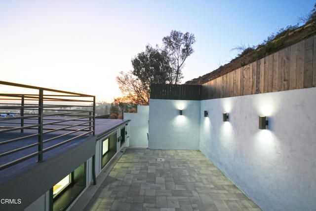 6565 Pickwick Street, Los Angeles, CA 90042