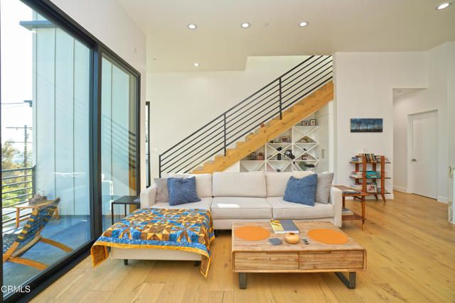 6565 Pickwick Street, Los Angeles, CA 90042