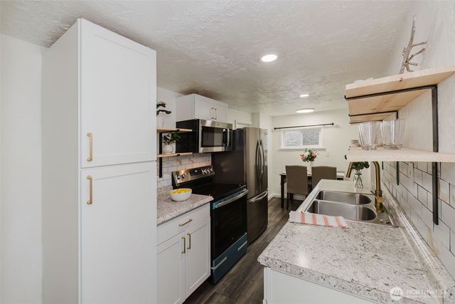 2122 15th Street, Bremerton, WA 98312