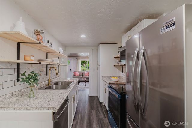 2122 15th Street, Bremerton, WA 98312