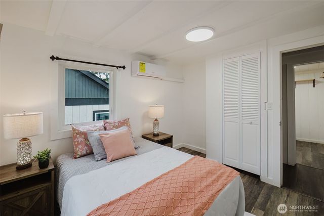 2122 15th Street, Bremerton, WA 98312