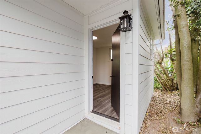 2122 15th Street, Bremerton, WA 98312