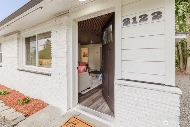 2122 15th Street, Bremerton, WA 98312