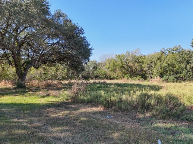TBD 16th Street, Hempstead, TX 77445