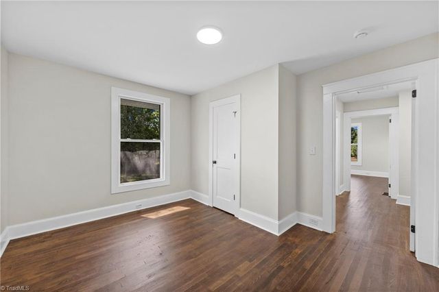 4311 Carver School Road, Winston-salem, NC 27105