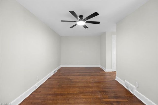 4311 Carver School Road, Winston-salem, NC 27105