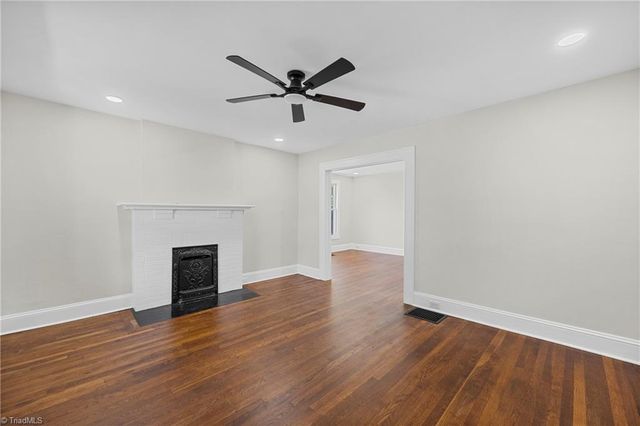 4311 Carver School Road, Winston-salem, NC 27105