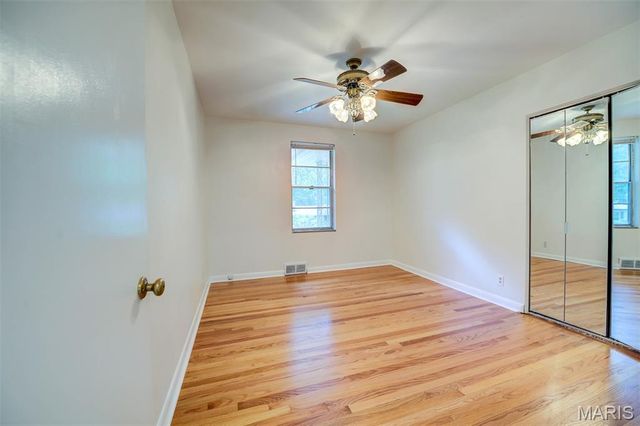 7425 Raleigh Drive, St Louis, MO 63123