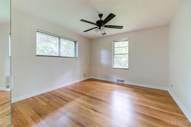 7425 Raleigh Drive, St Louis, MO 63123