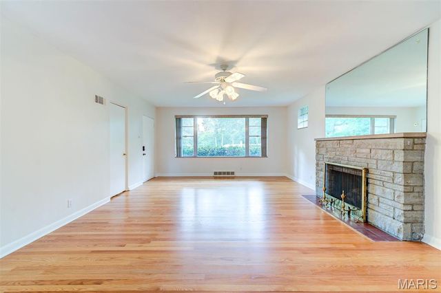 7425 Raleigh Drive, St Louis, MO 63123