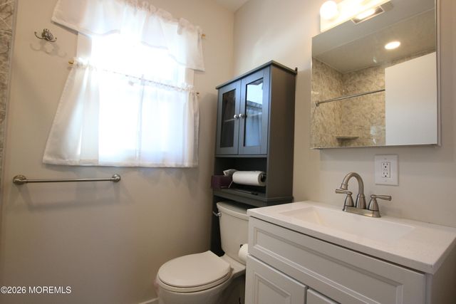 74 Plum Street, Tinton Falls, NJ 07724