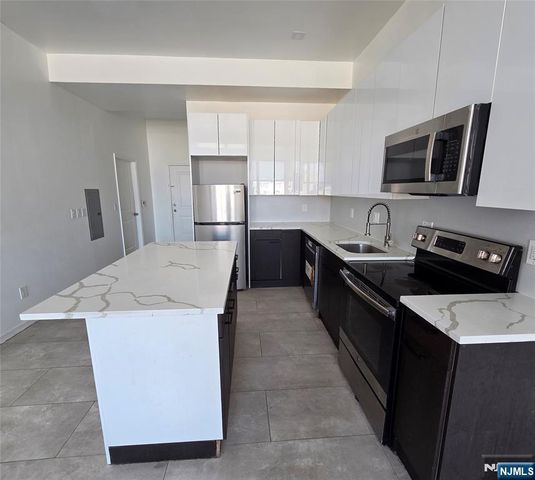 30 Howe Avenue 303, Passaic, NJ 07055