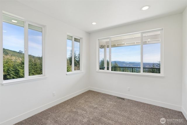 209 High Bank Lane, Woodland, WA 98674