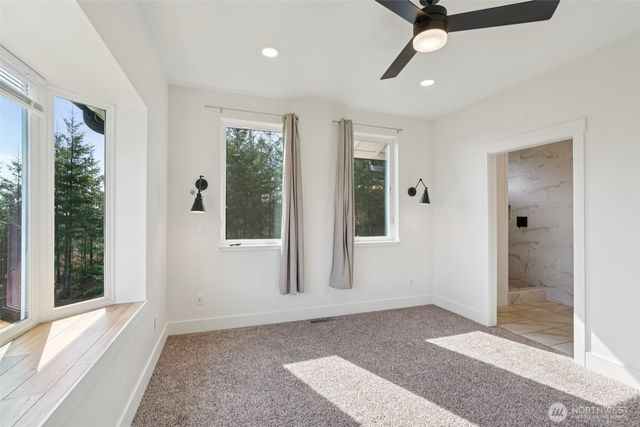 209 High Bank Lane, Woodland, WA 98674