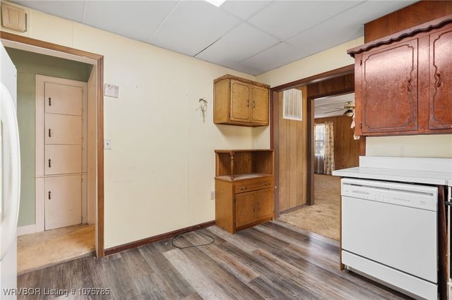 2021 Highway 255, Lavaca, AR 72941