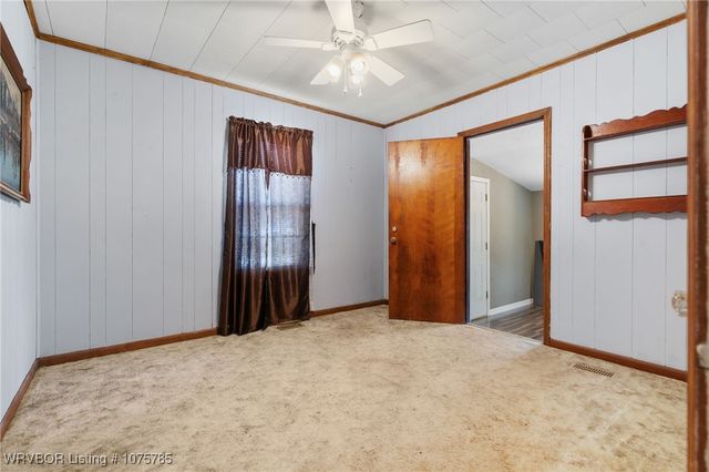2021 Highway 255, Lavaca, AR 72941