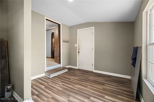 2021 Highway 255, Lavaca, AR 72941