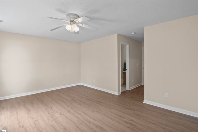 515 Climbing Rose Court, Fountain Inn, SC 29644