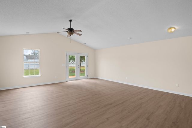 515 Climbing Rose Court, Fountain Inn, SC 29644