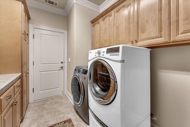 19549 San Vincente Drive, Redding, CA 96003