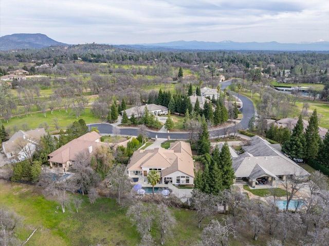 19549 San Vincente Drive, Redding, CA 96003