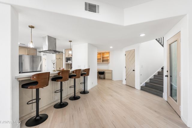 6710 Sycamore Lane, Palmdale, CA 93551